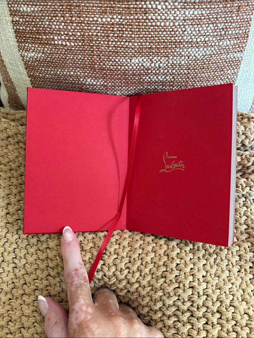Novelty Glossy Red Coffee Table Book 📕 Notebook with Ribbon Bookmark NWOT